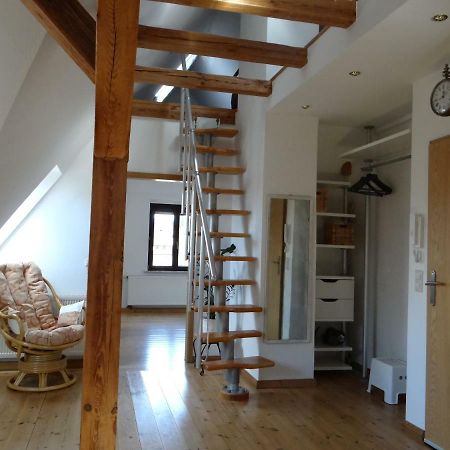 Attraktives 2-Zimmer-Apartment Mit Ausblick Jena Ngoại thất bức ảnh