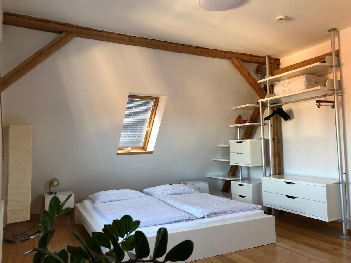 Attraktives 2-Zimmer-Apartment Mit Ausblick Jena Ngoại thất bức ảnh